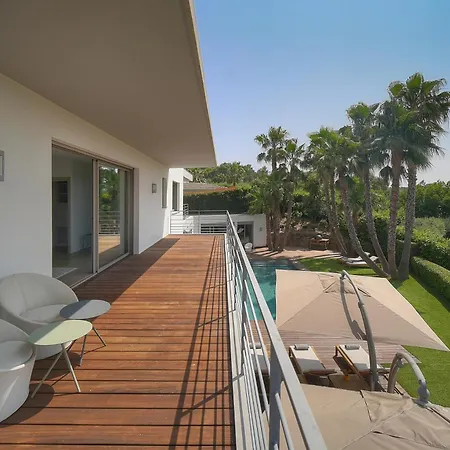 Frgk Luxury Croix Des Gardes